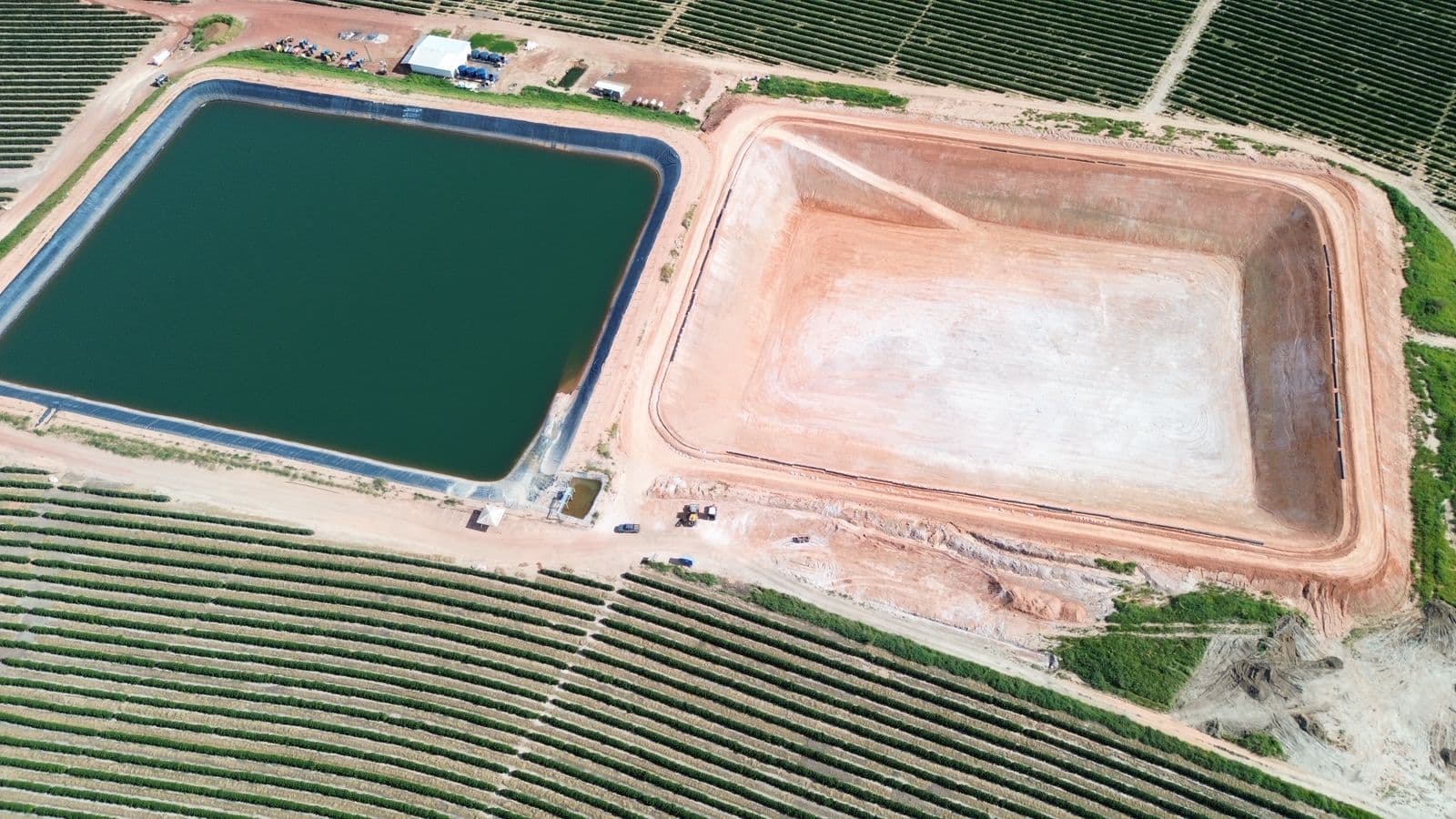 Execução de tanque de armazenamento de água